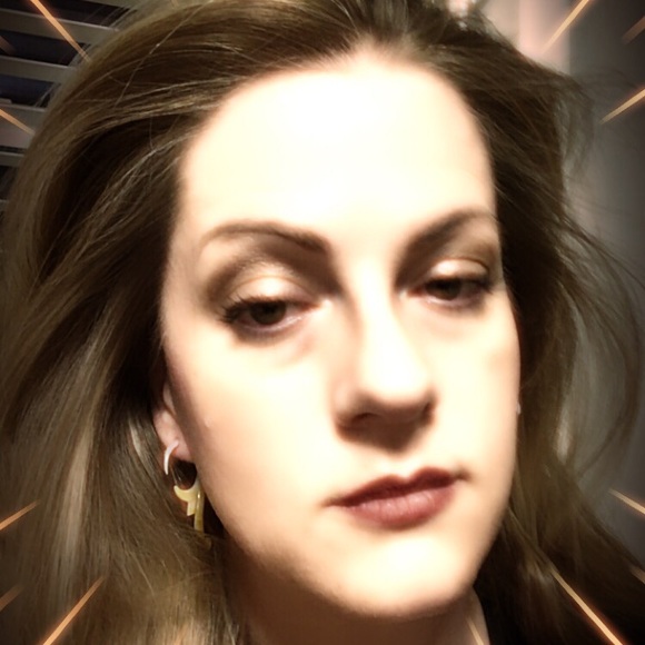 Meet your Posher, Autumn - Picture 1 of 1